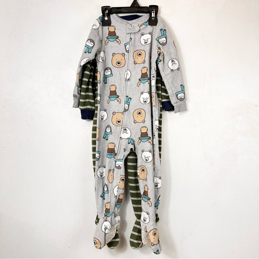 Boys 2T One Piece footed fleece pajamas 2 pair gently used dinosaur animals